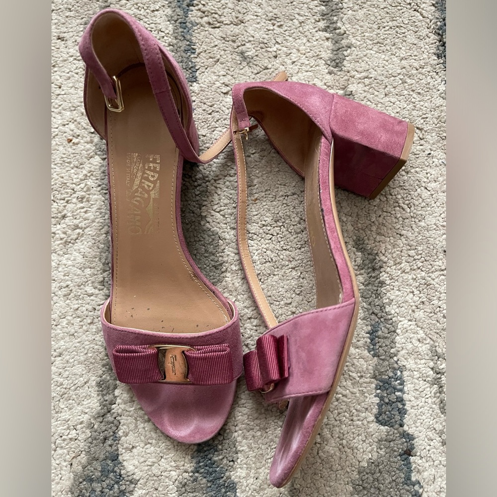 Salvatore Ferragamo Women's Mauve Block Heel Sandals